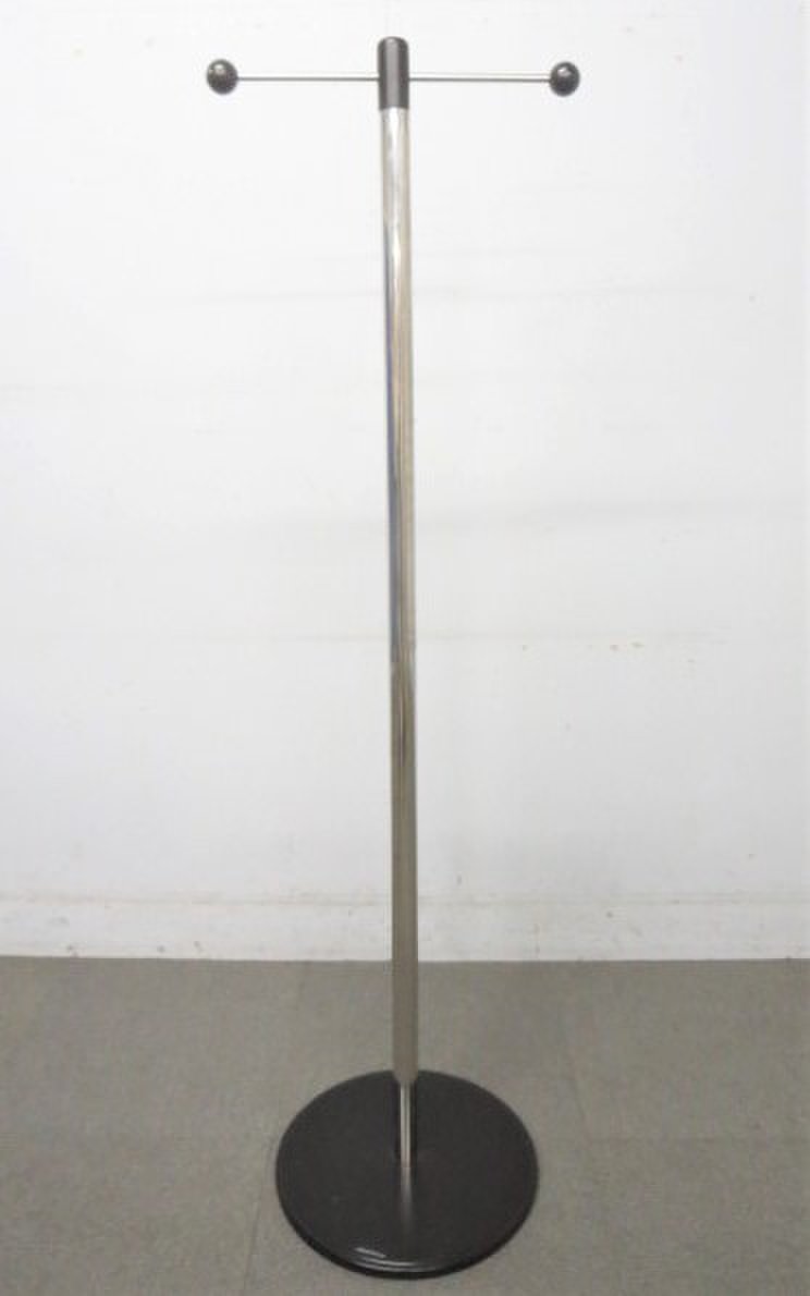 【来客用・個室使用にオススメ！】■オカムラ製　コートハンガー　ステンレスミラー仕上
                        ポールハンガー
                                    中古
            