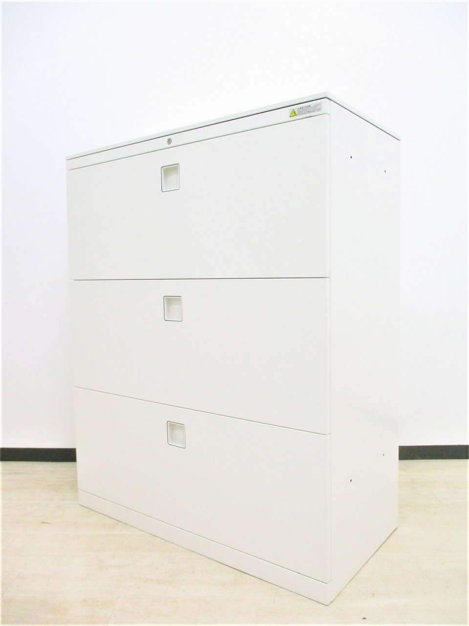 ■美品で備品！オカムラ製3段ラテラル書庫　レクトライン　シリーズ　ホワイト
                        レクトライン 
                                    中古
            