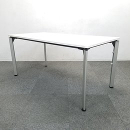【2台限定】洗練されたデザインが魅力のミーティングテーブル入荷！中古　テーブル　ミーティン　会議　ホワイト