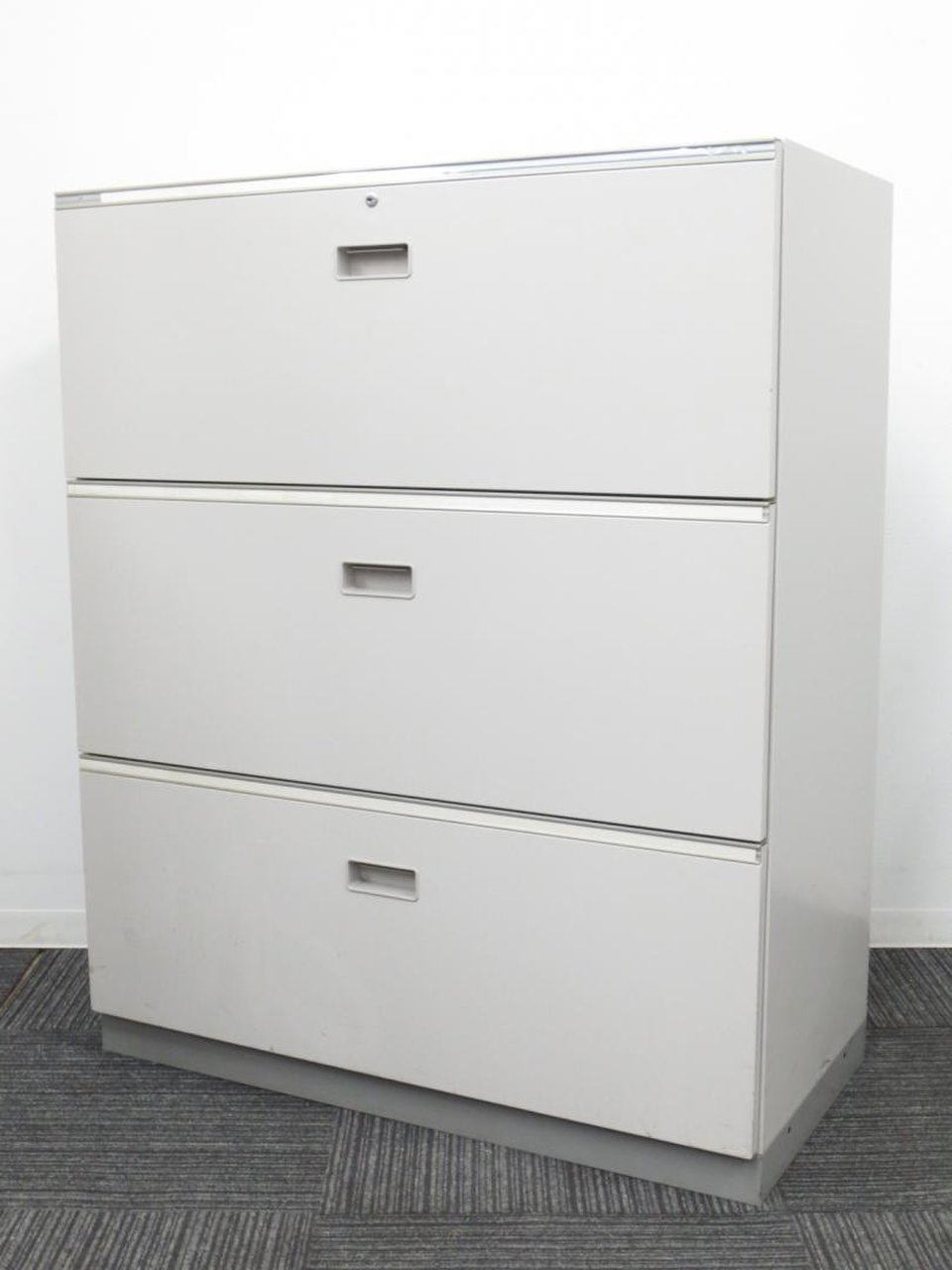 【オフィスの定番】イトーキ製　シンライン　3段ラテラル【書類に整理に！】
                        シンライン 
                                    中古
            