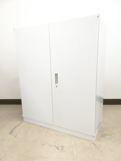 【中古】BEストレージ 5-849-0312 ウチダ（UCHIDA) ローキャビネット／両開き