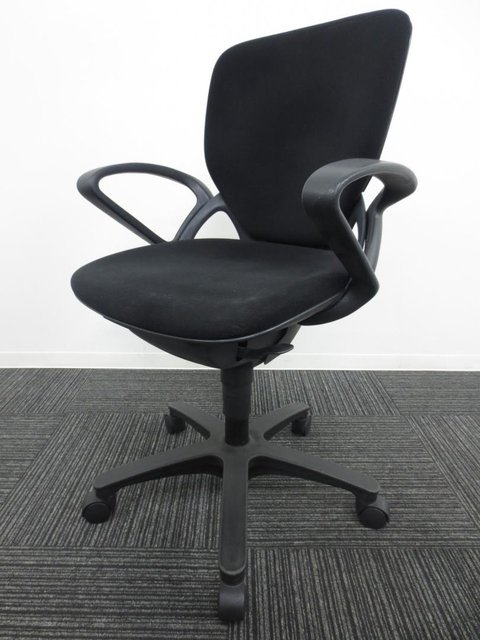 【中古】プレーゴ  KZ-435GA-T2T1 イトーキ（ITOKI） 肘付ハイバックチェア
