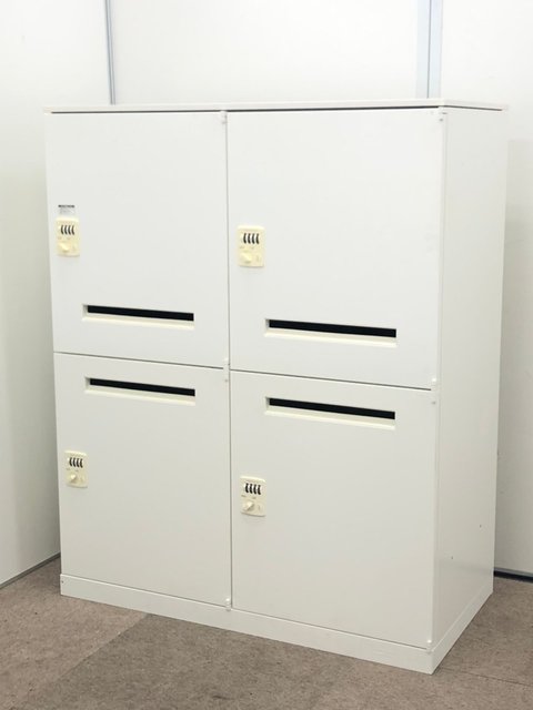 【中古】レクトライン   オカムラ（okamura） 4人用更衣ロッカー