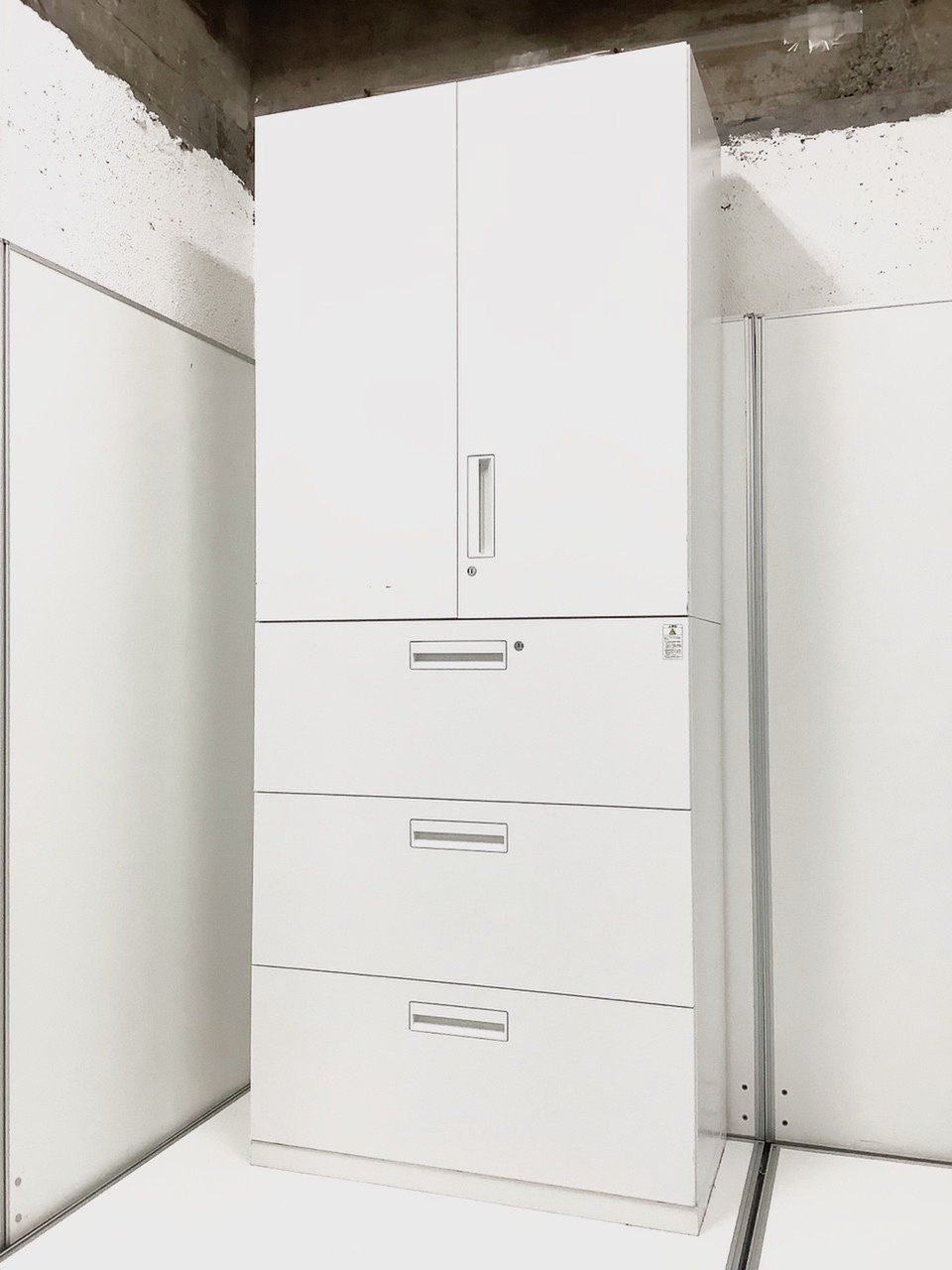 大人気／定番／品質良好 ◆KOKUYO／コクヨ◆EDIA／エディア
                        エディア 
                                    中古
            