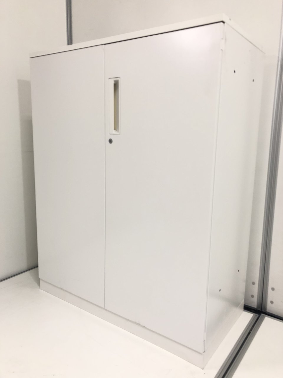 大人気／定番　◆コクヨ／KOKUYO◆エディア／EDIA　※ホワイト
                        エディア 
                                    中古
            