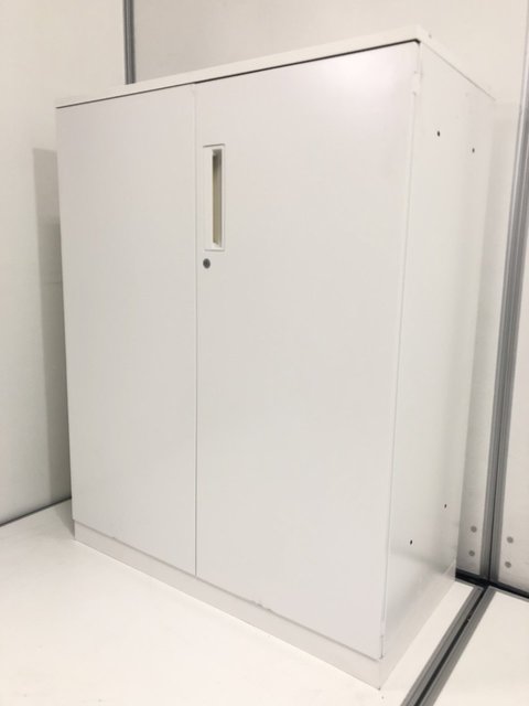 【中古】エディア   コクヨ（KOKUYO） ローキャビネット／両開き