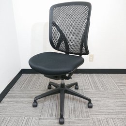 【イナバ製】【ブラック】【メッシュ】【ハイバック】【13脚のロット入荷】【コストパフォーマンス◎】【状態良好】