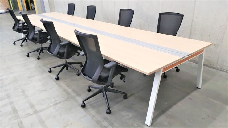 【中古】マニフォールド   オカムラ（okamura） フリーアドレスデスク