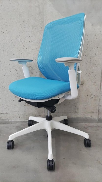 【中古】シルフィー（クッション）   オカムラ（okamura） 肘付ハイバックチェア