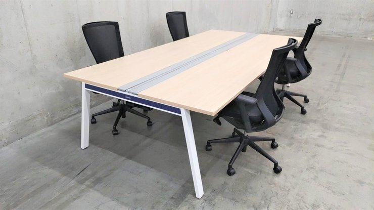 【中古】マニフォールド  オカムラ（okamura） フリーアドレスデスク