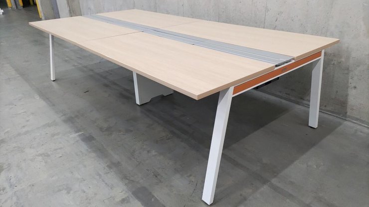 【中古】マニフォールド   オカムラ（okamura） フリーアドレスデスク