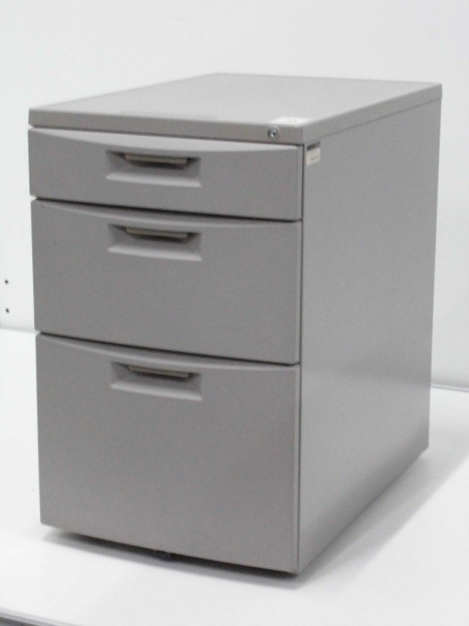 【ロット入荷】 イトーキ CZ 3段ワゴン A4ファイルを大量収納 デスク下に！
                        CZ 
                                    中古
            