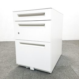 【4台入荷！】｜3段ワゴン｜デスクイン｜ホワイト｜デスクとのセット使いにオススメ！【関西在庫数ナンバーワン・尼崎店】