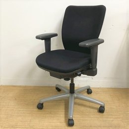 【2脚入荷】この価格でこの機能性！！ブラックカラーの優れものチェア　クッションタイプ