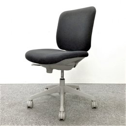 【1脚限定！！】【在庫入替セール】シンプルで合わせやすい王道チェア！【関西在庫数ナンバーワン】