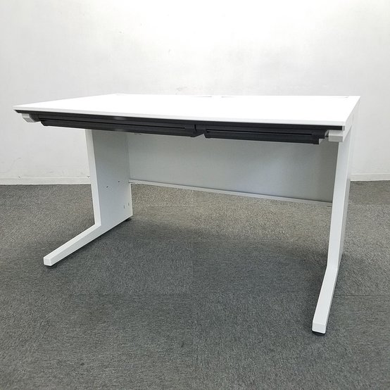 【中古】アイエス   コクヨ（KOKUYO） 平机