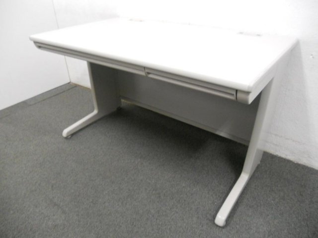 【中古】SD  オカムラ（okamura） 平机