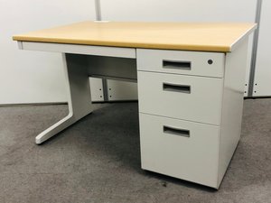 【残り6台！】【流行りの木目天板！】定番の片袖机が大量入荷！【W1200】