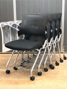 【13セット入荷】メモ台付きのミーティングチェア！お得なセット品【中古】【オフィス家具】【東京】【大阪】【愛知】【岐阜】【長野】【滋賀】