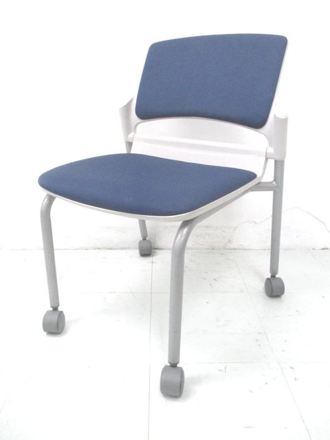 【中古】MF-180シリーズ  MF-180N ウチダ（UCHIDA) スタッキングチェア