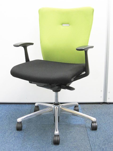 【長く愛されています！】ライトグリーン！疲れている目に優しい色！