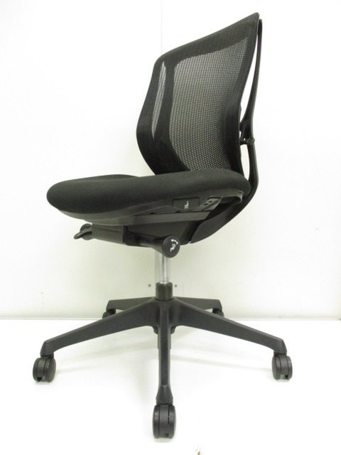 【オフィスチェア人気No１】【事務用品】【12脚ロット入荷】【ブラック】【オカムラ】【シルフィーチェア】【ローバック】【2016年製】