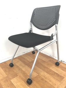 ロット入荷！！【定価約4万円！！2017年製！！人気のブラックカラー！！通気性バツグンな樹脂メッシュ！！】オカムラ/ルナ(Runa)