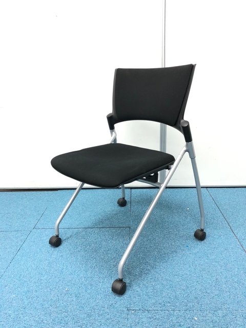 【中古】マノス   イトーキ（ITOKI） ネスティングチェア