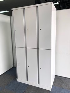 【限定2台】デザイン重視のオカムラ製SWロッカー