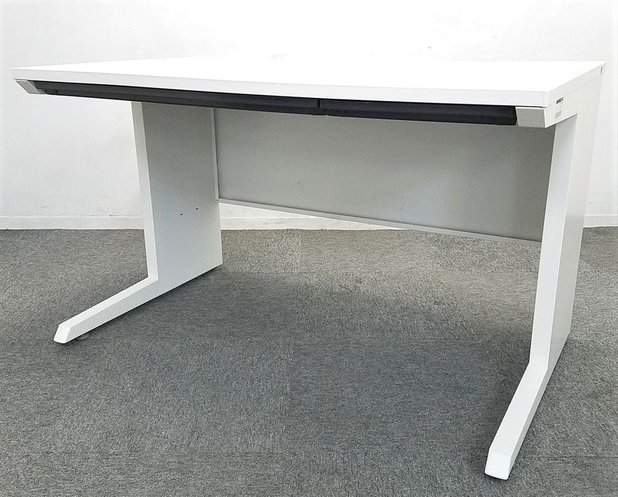 【中古】アイエス   コクヨ（KOKUYO） 平机