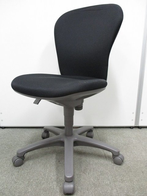 【中古】レグノ   コクヨ（KOKUYO） 肘無ローバックチェア