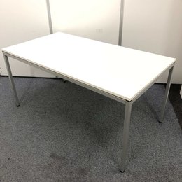 4人用におすすめ！！【定価約13万円！！4人用としておすすめのミーティングテーブル！！人気商品！！】■オカムラ■トレッセ