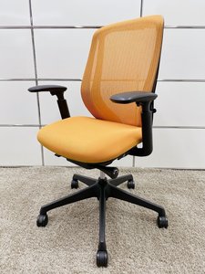 【即納可能！】【在庫入替特価！】オカムラ okamura シルフィー 前傾機構付き 快適なデスクワークを提供 テレワーク 在宅勤務にもおすすめ【新大阪】【淀川区】【北機】【中古品】【起業】【在宅ワーク】