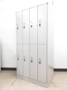 【急な増員にも嬉しい！】イトーキ製/8人用ロッカー/ニューグレー