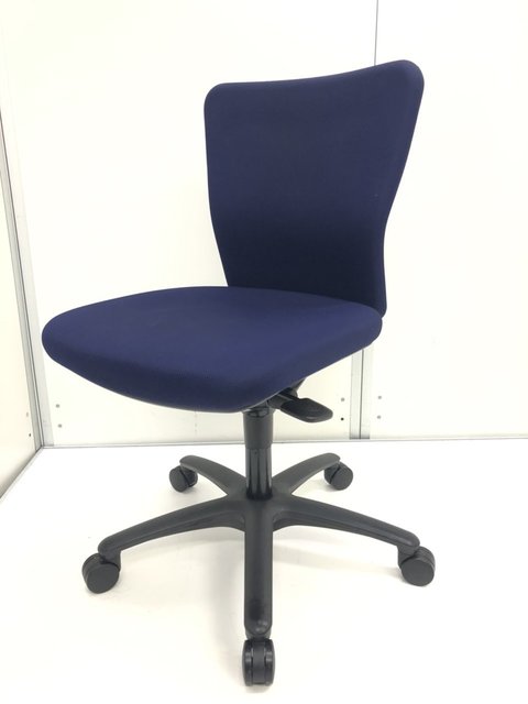 【中古】カロッツァ  CK34ZR FS19 オカムラ（okamura） 肘無ローバックチェア