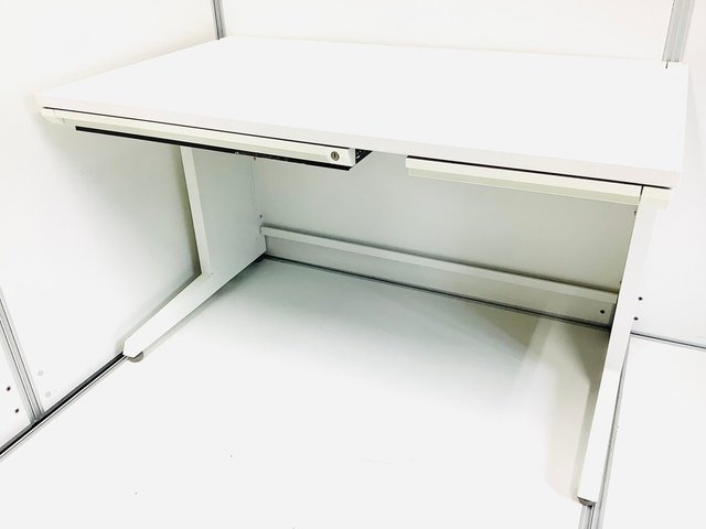 大人気／定番／大量入荷商品（倉庫在庫合計：100台）　◆Okamura／オカムラ　◆ADVANCE／アドバンス