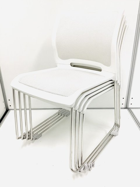 4脚＝1セット／セット価格（10％OFF）／大人気／定番／メッシュ構造／ステンレス脚　◆KOKUYO／コクヨ　◆Caravel／カラベル　※ホワイト