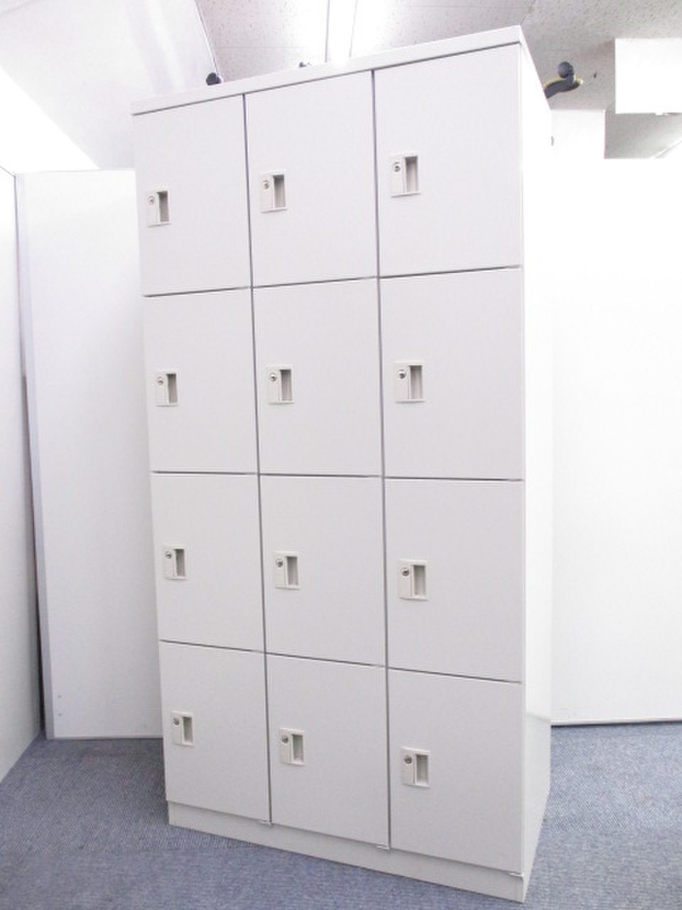 大人気／稀少／定番／レア　◆Okamura／オカムラ　◆KZ-Ⅱ
                        KZ-Ⅱ
                                    中古
            