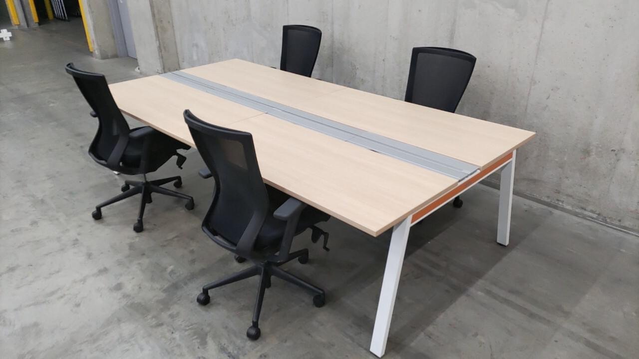 定価70万超／セット商品（フリアド×チェア）現行カタログ掲載品／倉庫在庫品（大量入荷）　◆オカムラ／マニフォールド　◆ファシス／T500
                        マニフォールド 
                                    中古
            