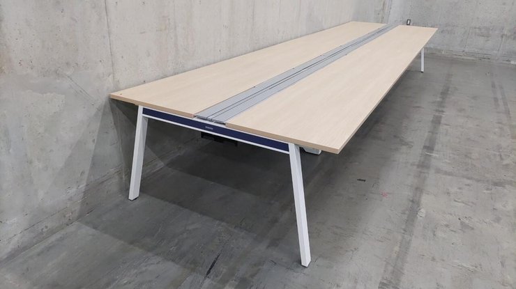 【中古】マニフォールド   オカムラ（okamura） フリーアドレスデスク