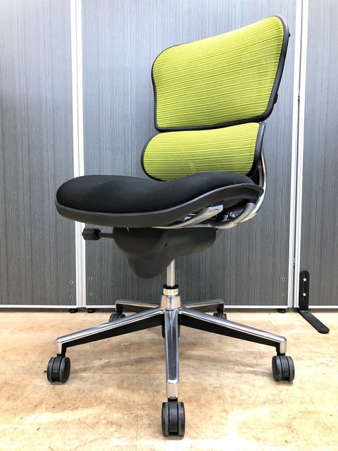 【中古】エルゴヒューマン   関家具 肘無ハイバックチェア