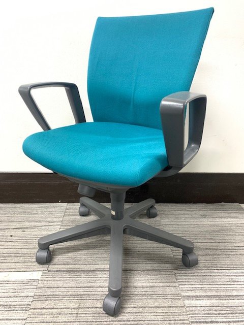 【中古】トレンザ   コクヨ（KOKUYO） 肘付ローバックチェア