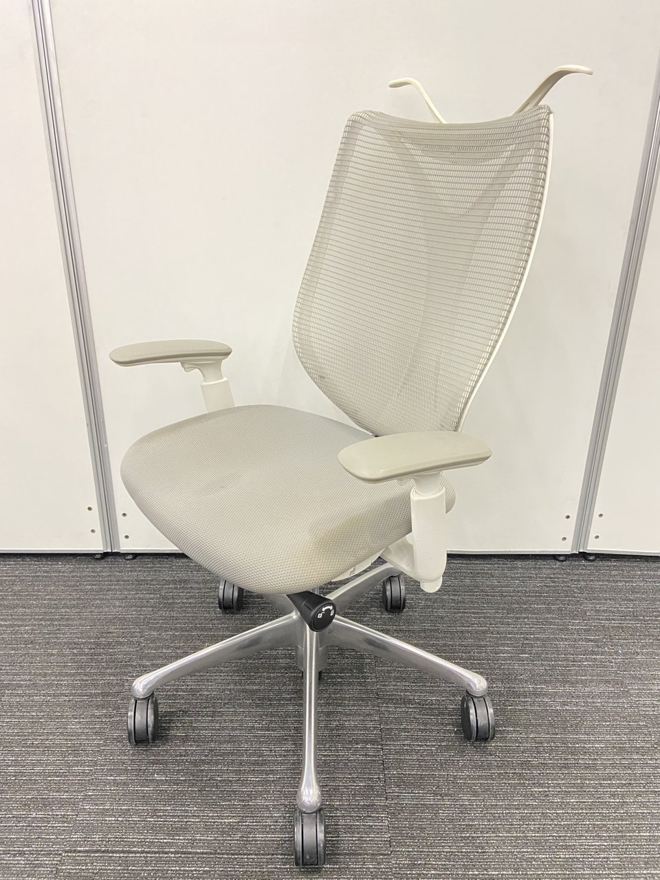 【美品】オカムラ/サブリナ/グレー【倉庫在庫品】
                        サブリナ 
                                    中古
            