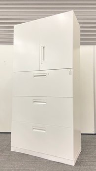 【早い者勝ち】清潔感溢れるホワイト色/女性でも上段に手が届く/コクヨ製エディアシリーズ