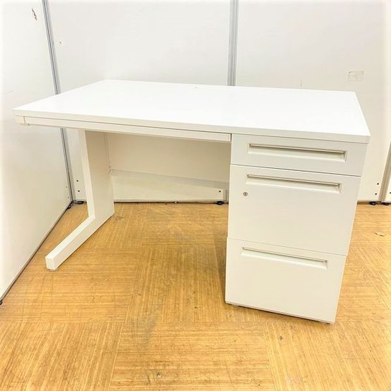 【中古】スカエナ デスク   ウチダ（UCHIDA) 片袖机
