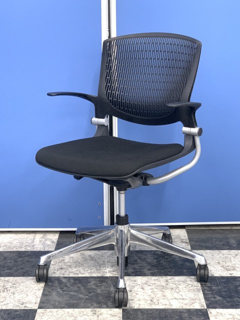 【中古】グラータ   オカムラ（okamura） ミーティングチェア