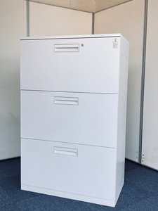 ビッグサイズ！キングファイルの入る3段ラテラル。