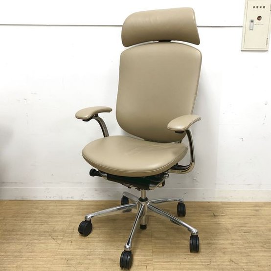 【中古】コンテッサ  CM85AB PB05 オカムラ（okamura） 肘付ハイバックチェア