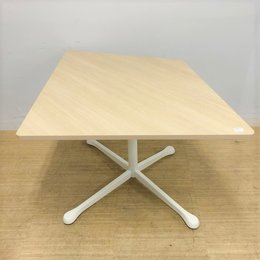 変形テーブル　オカムラ　アクティアフェロー　キャスター付き　木目天板