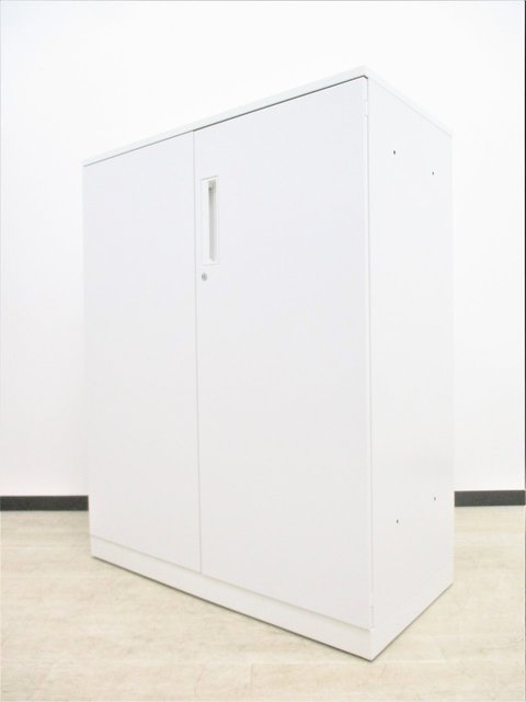 【中古】エディア   コクヨ（KOKUYO） ローキャビネット／両開き